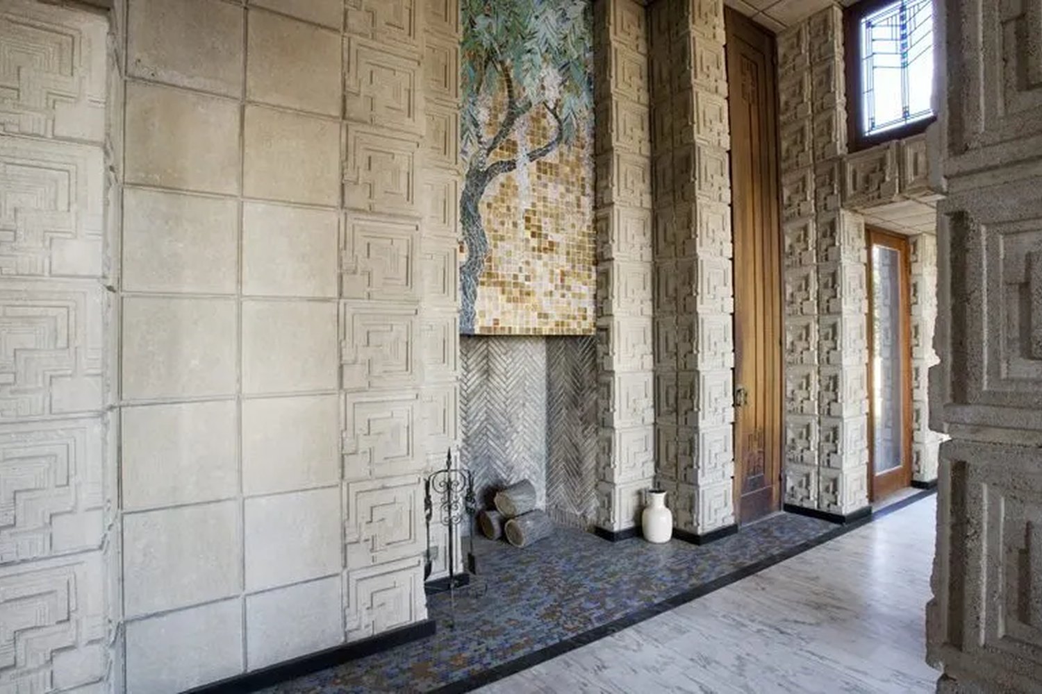 Ennis Residence — photograph 3 of 6