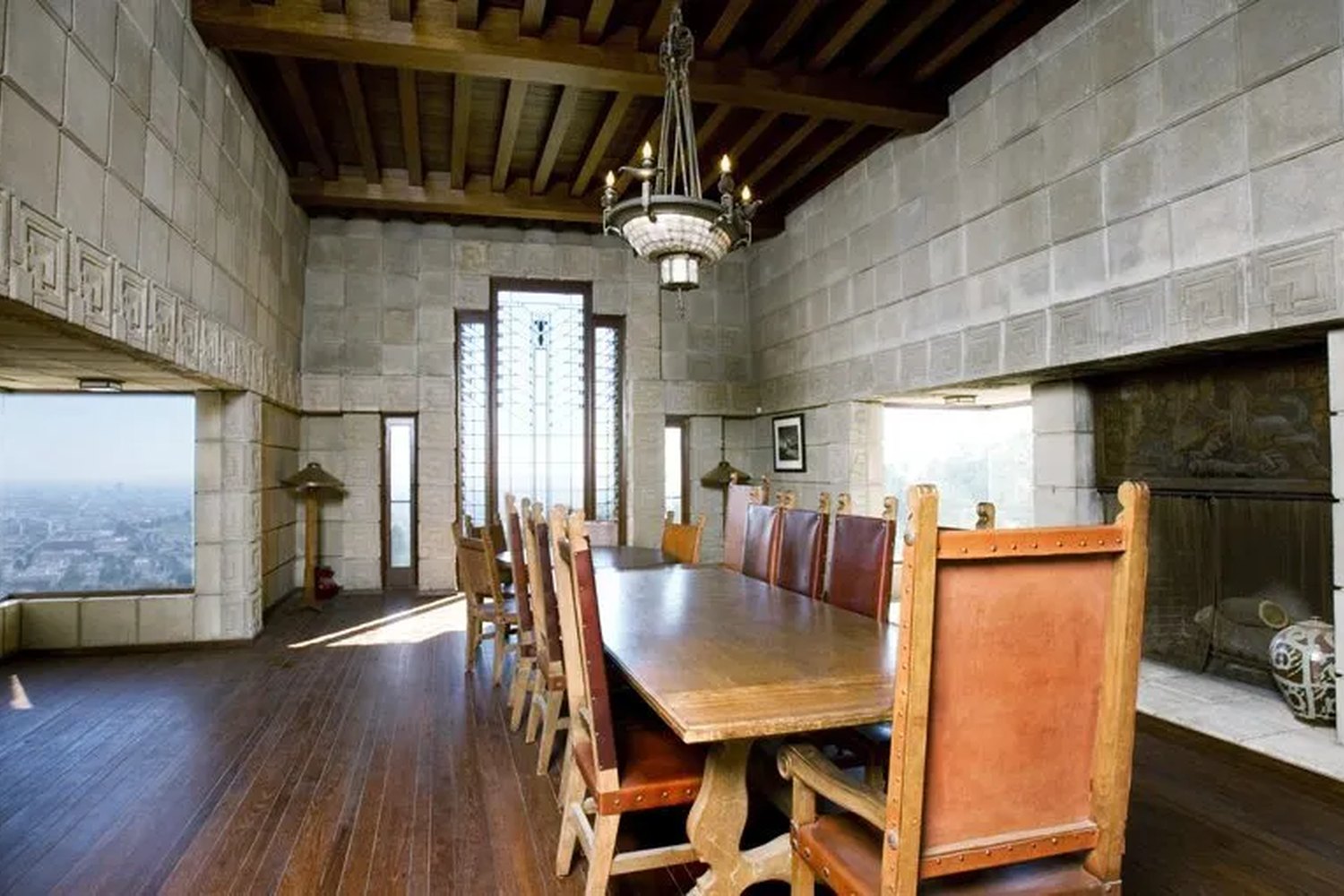 Ennis Residence — photograph 2 of 6