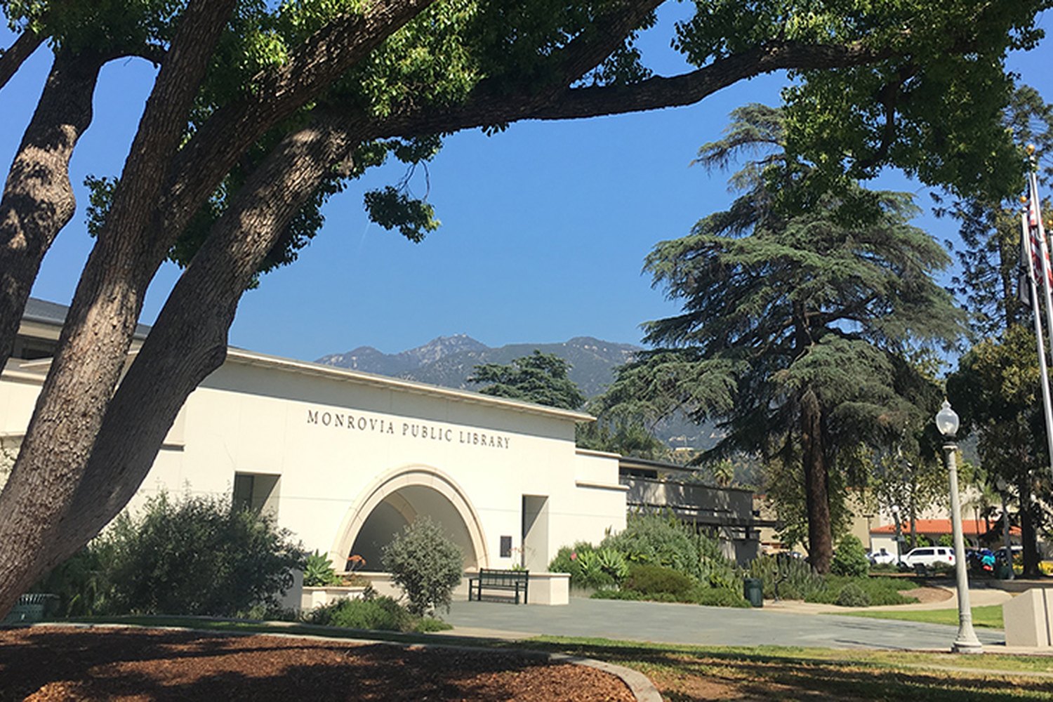 Monrovia Library — photograph 1 of 6