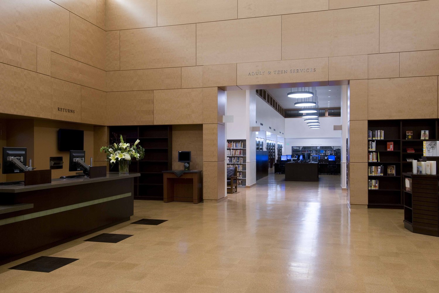 Monrovia Library — photograph 2 of 6