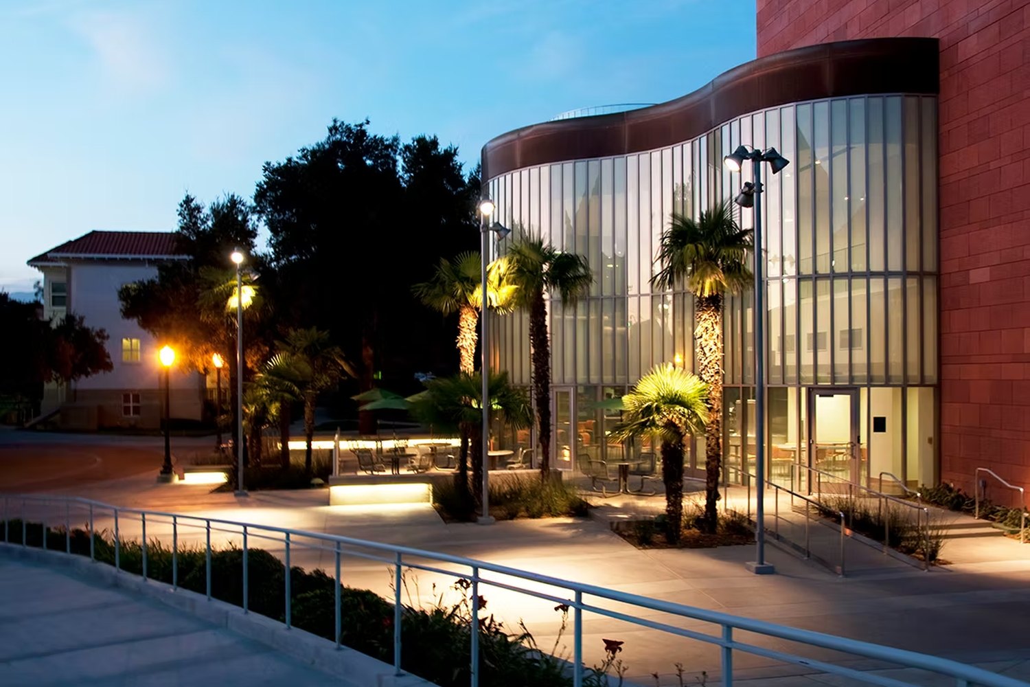 University of La Verne New Campus — photograph 1 of 5