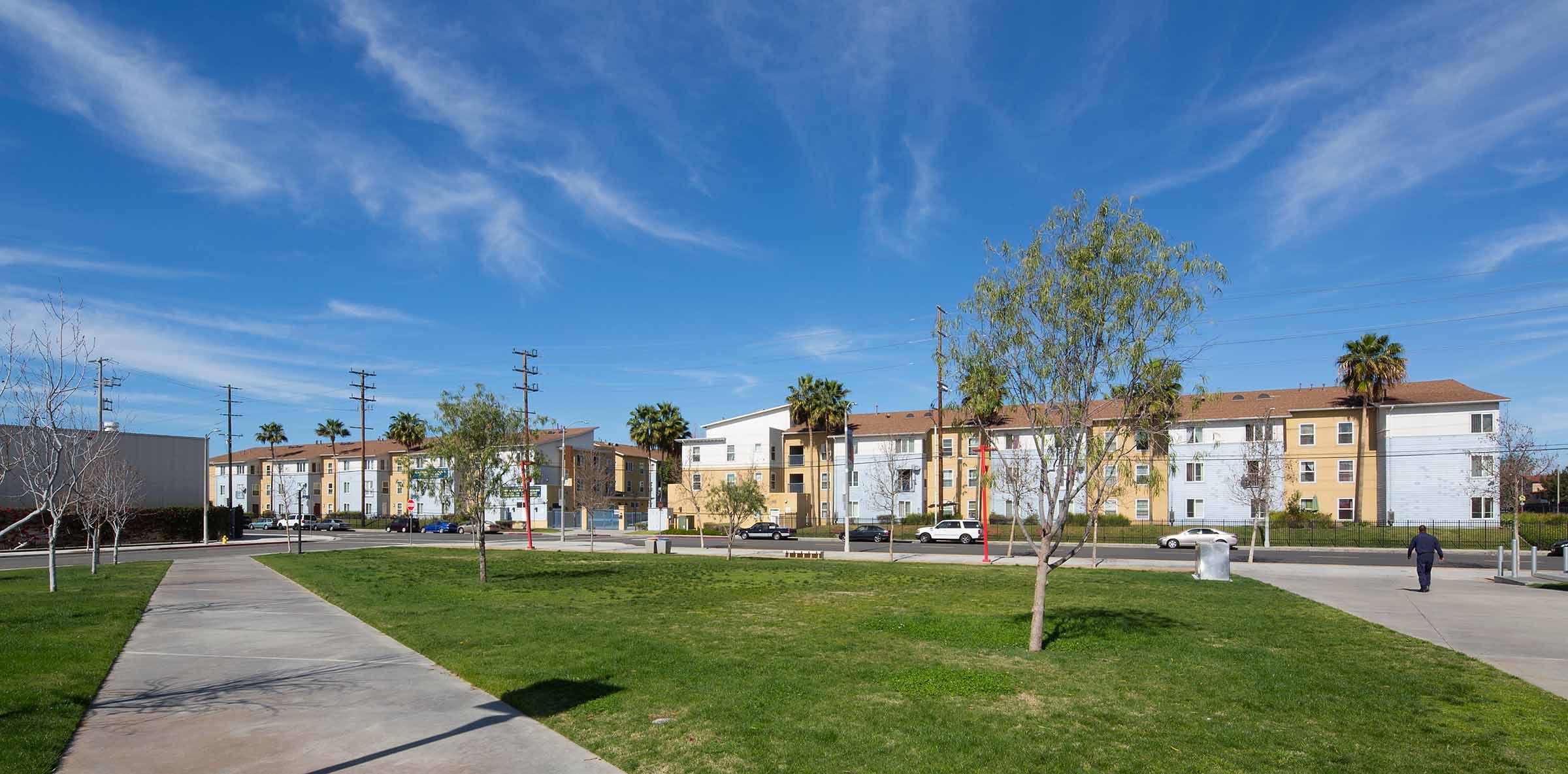 Dana Strand Garden Apartments — photograph 2 of 3