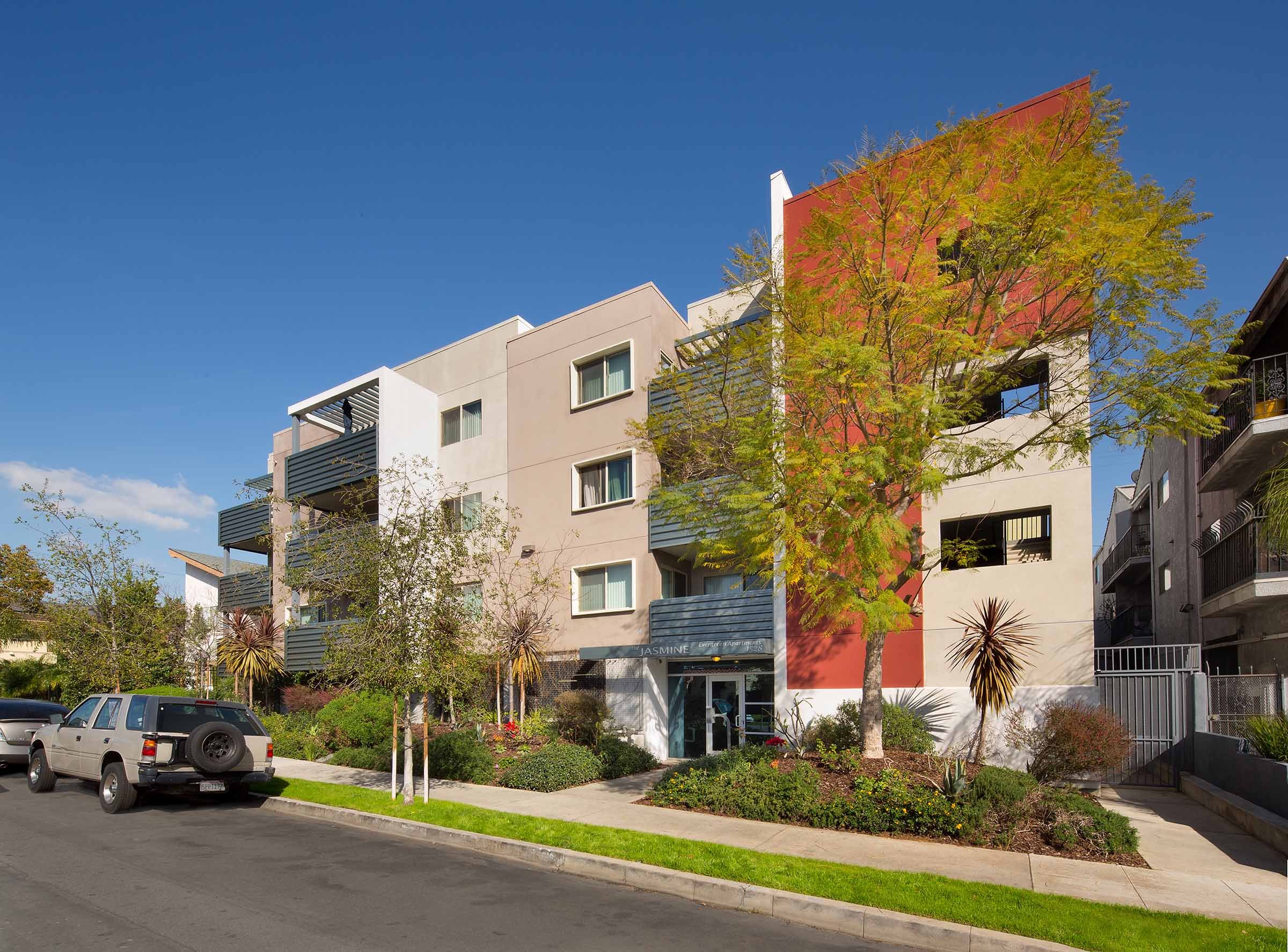 Evergreen Apartments @ The Jasmin — photograph 1 of 3