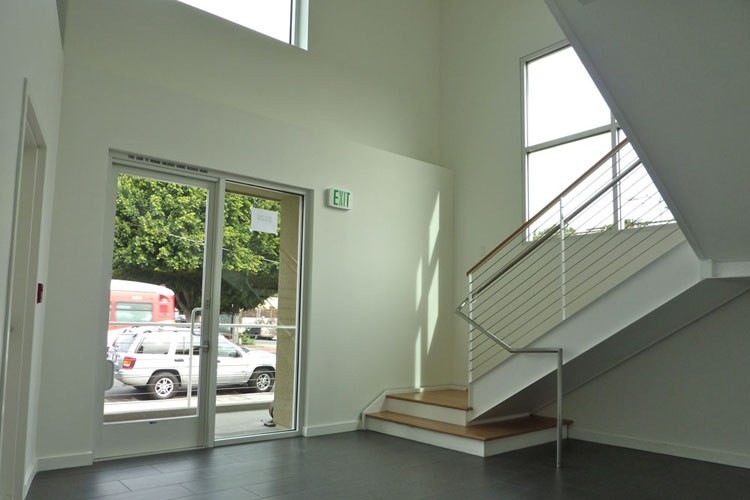 Mariposa Place Apartments — photograph 4 of 7