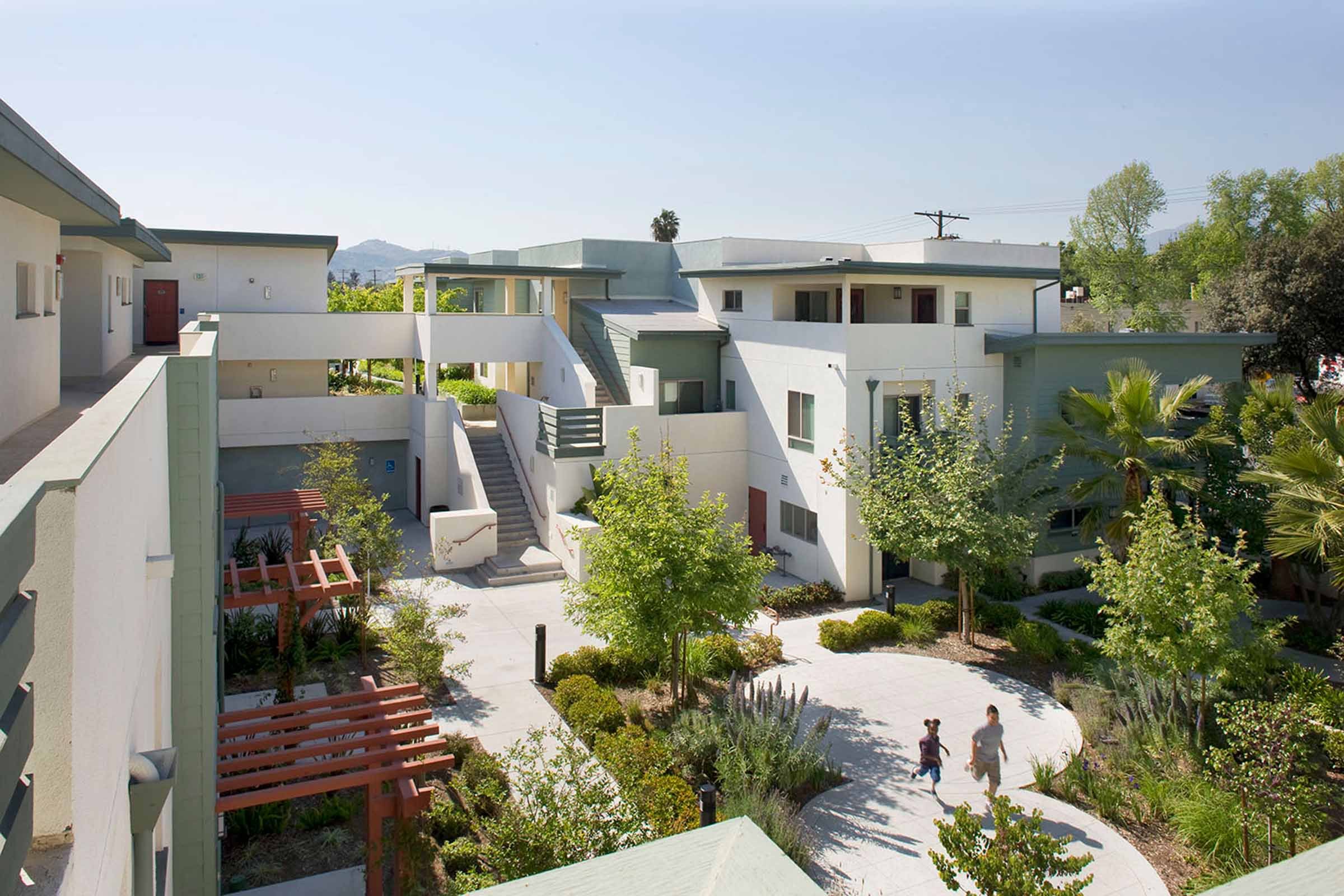 Orange Grove Gardens — photograph 1 of 4