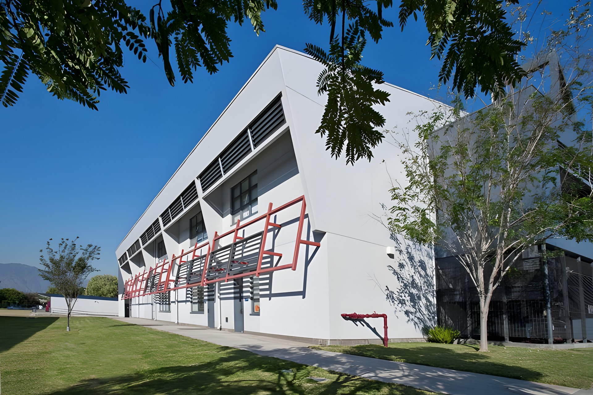 Rio Hondo — photograph 1 of 4