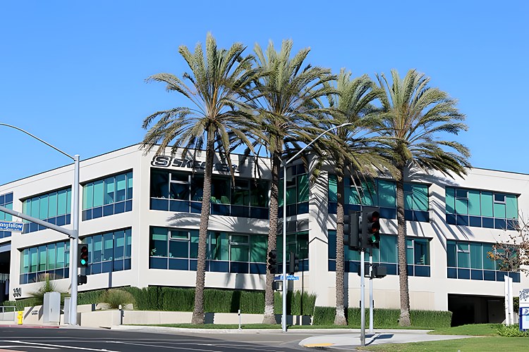 Skechers Headquarters — photograph 1 of 2