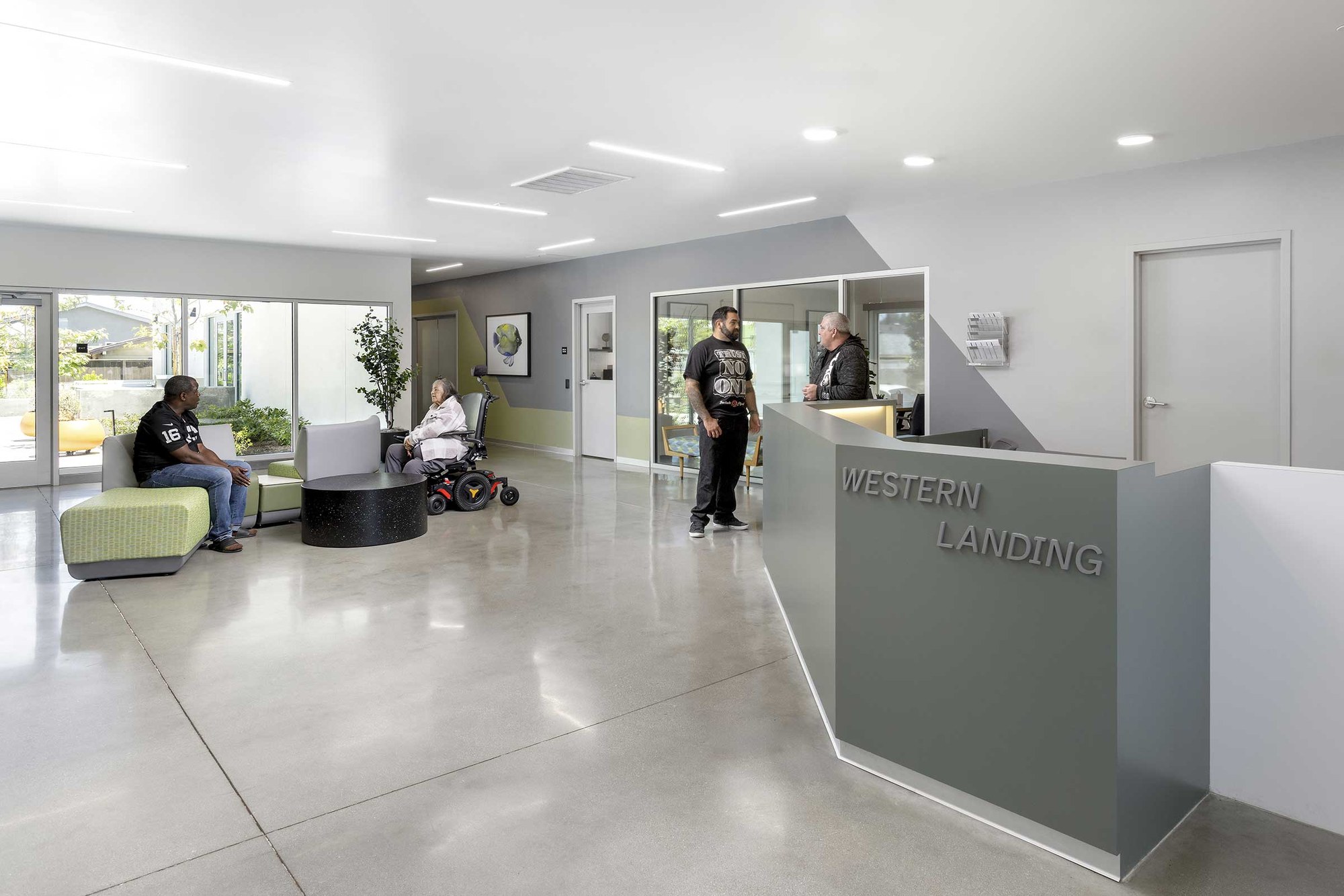 Western Landing — photograph 5 of 5